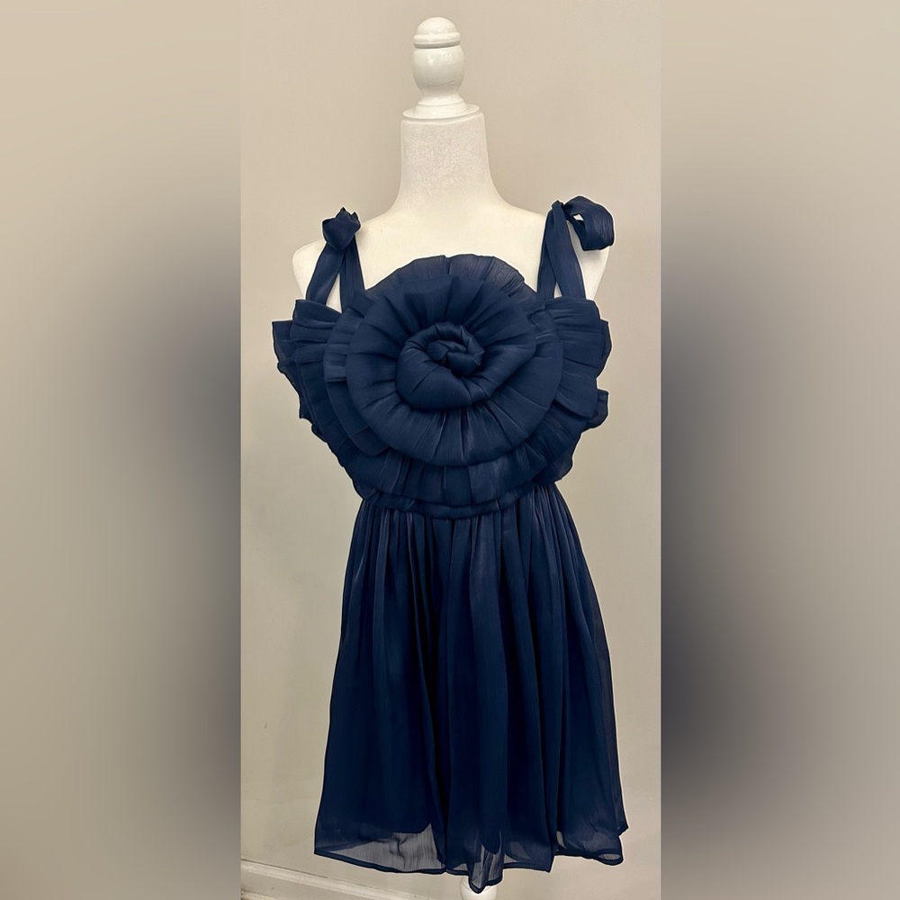Elegant Navy Organza Flower Dress